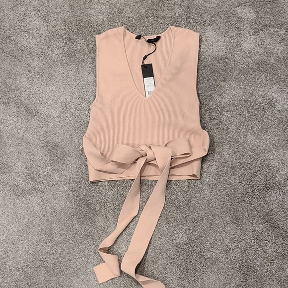 BCBGMaxAzria Tops - NWT BCBGMAXAZRIA Champagne Tie TankTop